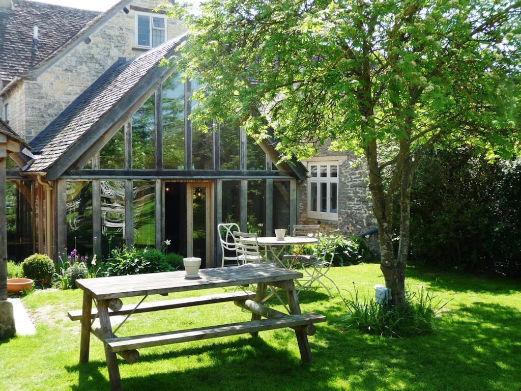 The Swan Inn Swinbrook Burford Eksteriør billede